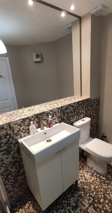 Apartment In The Heart Of Wexford Town 外观 照片