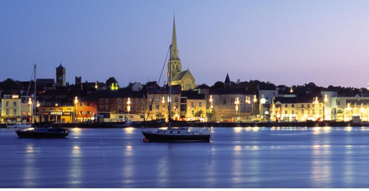 Apartment In The Heart Of Wexford Town 外观 照片